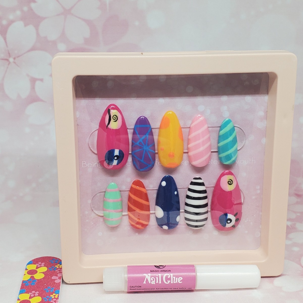 "The Amazing Digital Circus" themed Zooble press-on nails