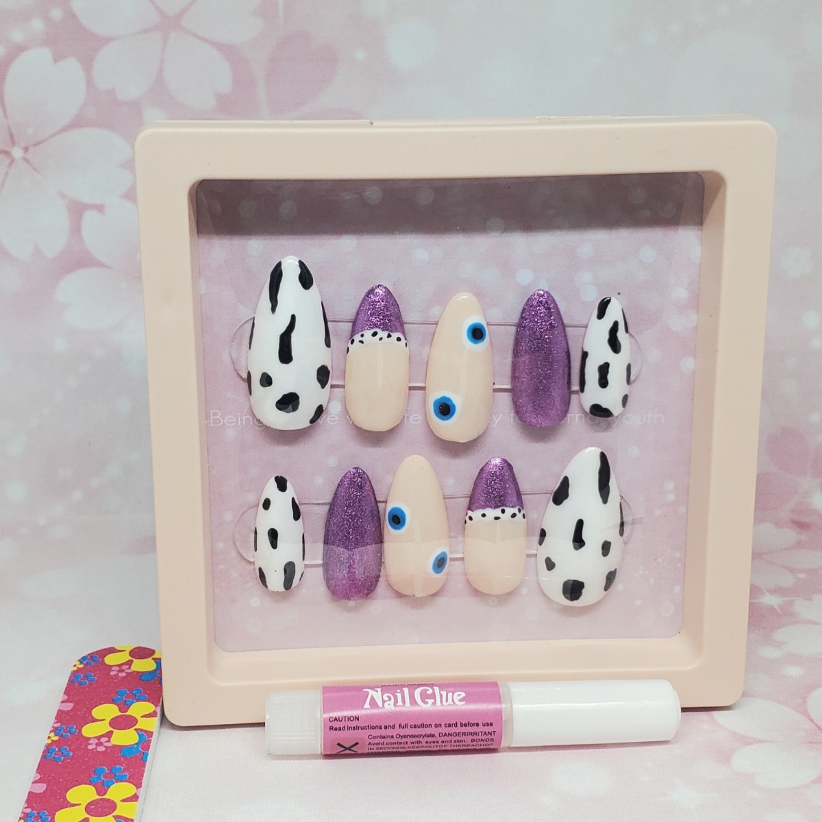 "The Amazing Digital Circus" themed Kinger press-on nails