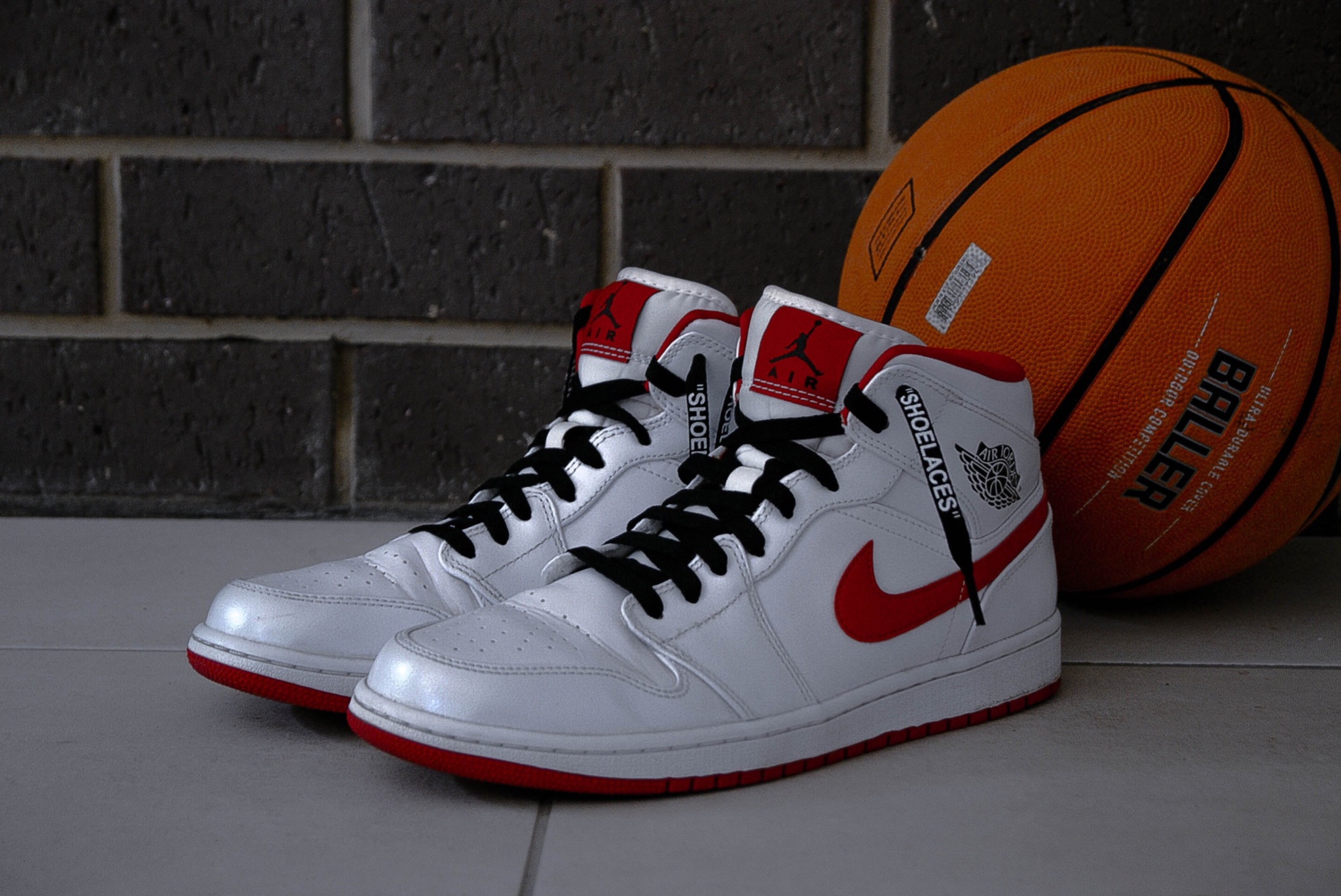 Air Jordan 1 White/Red