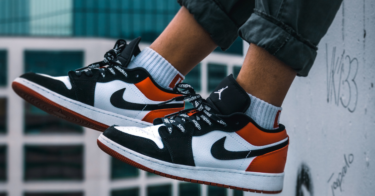 Air Jordan 1 Bred