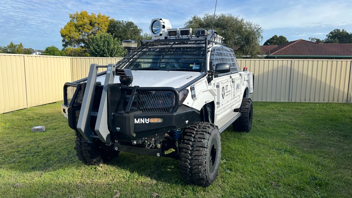 2007 Toyota  Hilux District 9