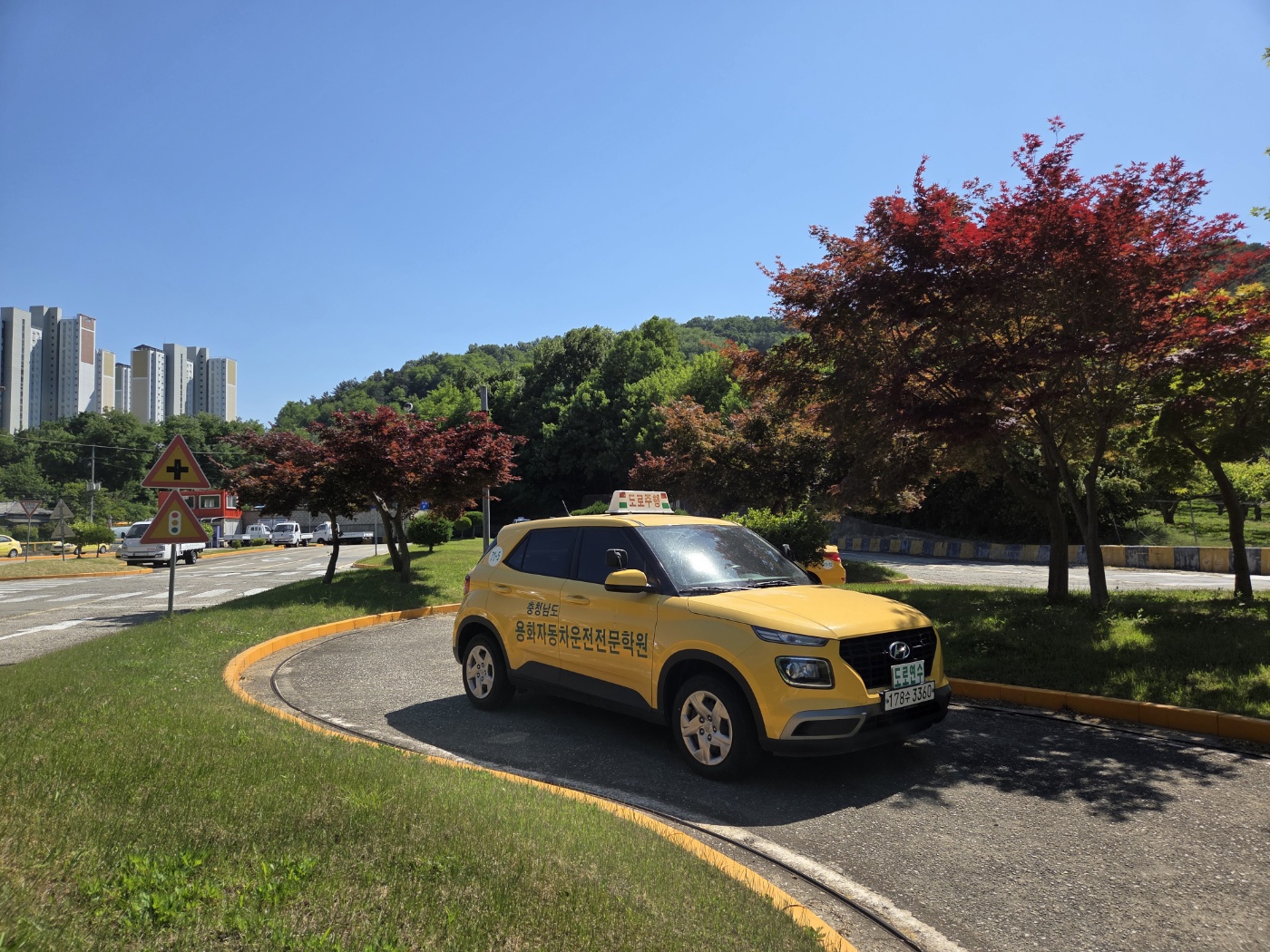 아산 용화 운전면허학원 장내 기능 시험 코스 전경