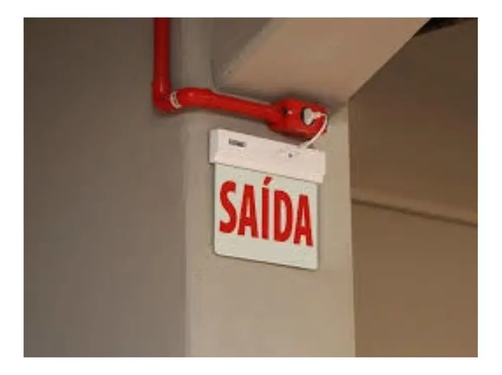 Placa De Saída Led Face Única 1w - Vermelha 4 Horas De Autonomia Cor Vermelho 127/220v 4