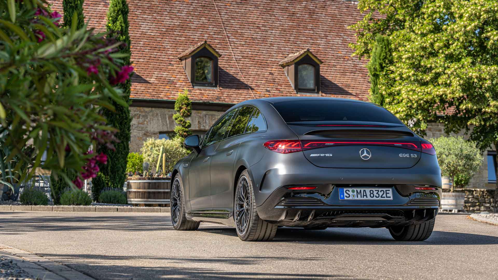 Mercedes-AMG EQE 53 4Matic+