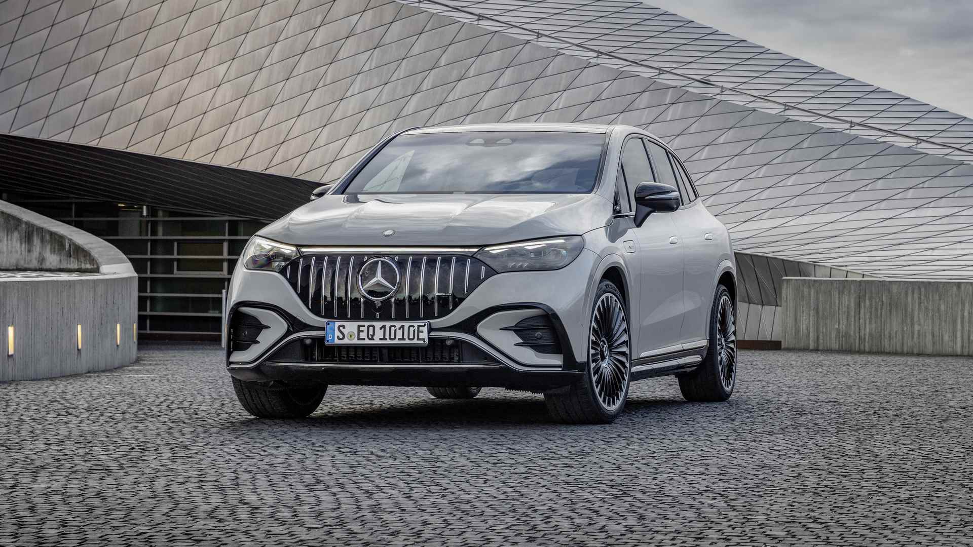 Mercedes-AMG EQE 53 4Matic SUV