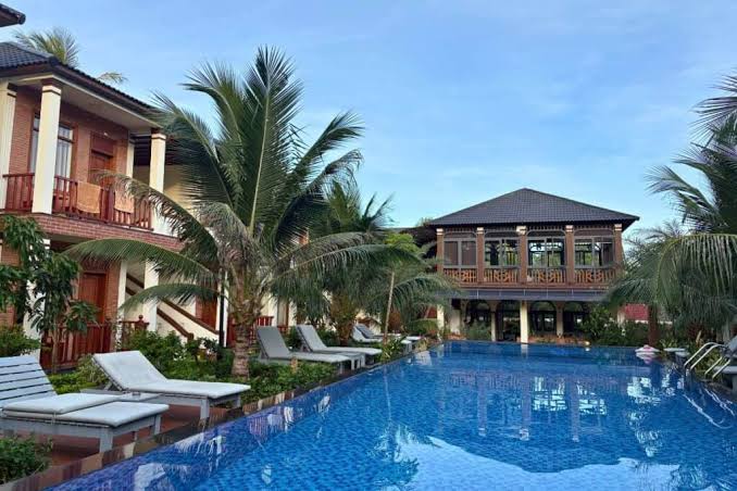 Palm Bay Resort