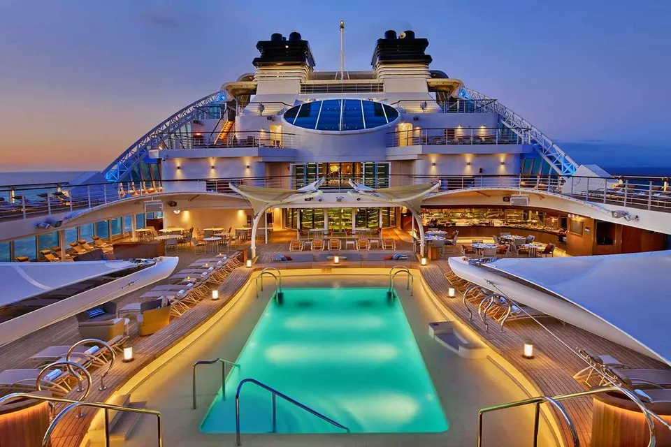 Enjoy a Full Day Onboard the Cruise