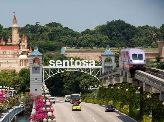 Singapore City Tour + Sentosa Island (Cable Car + Madame Tussauds 4-In-1 + Wings Of Time) – SIC Transfers