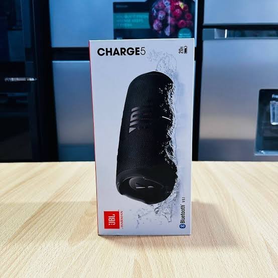 JBL Charge 5 Bluetooth Speaker