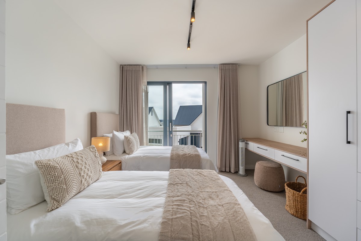 How to Prepare a House for Sale Photos: A Room by Room Guide