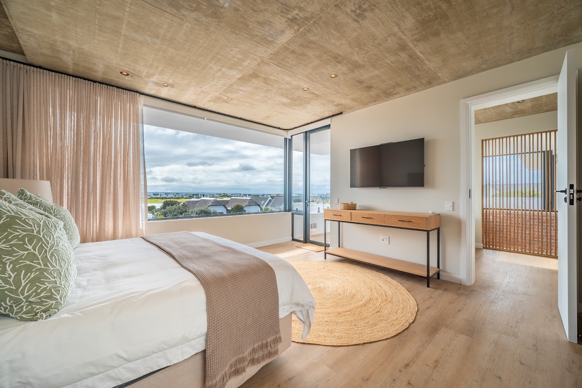 Real Estate Listing Videos: What Actually Works and How to Brief Your Shoot
