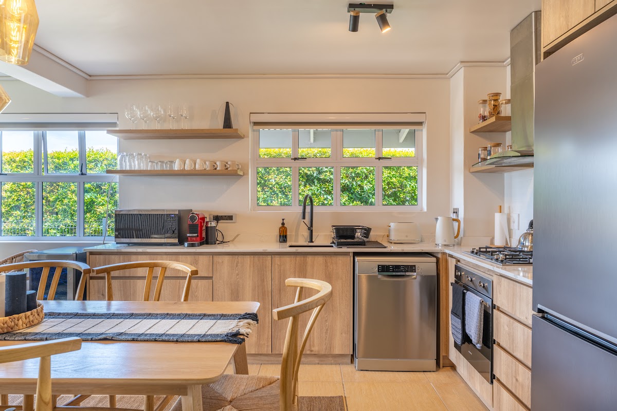 Estate Agent Marketing Support: What to Outsource, What to Keep, and How to Actually Make It Work