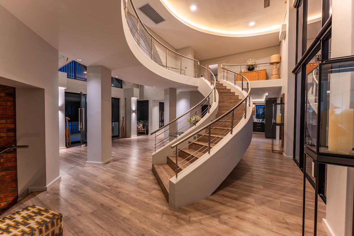 Twilight Real Estate Photography: What It Is, When to Book It, and What to Expect on the Day