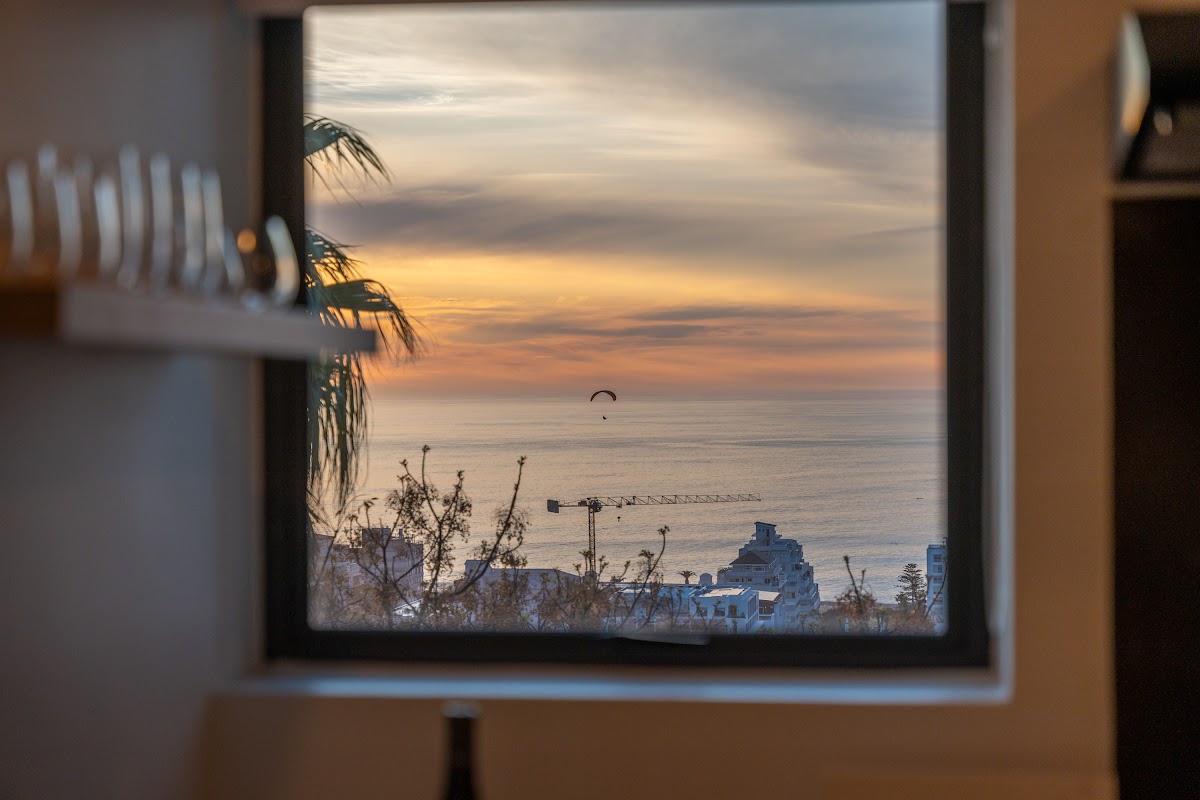 The Content Classroom: How Agents Get Themselves Actually Posting, Week After Week