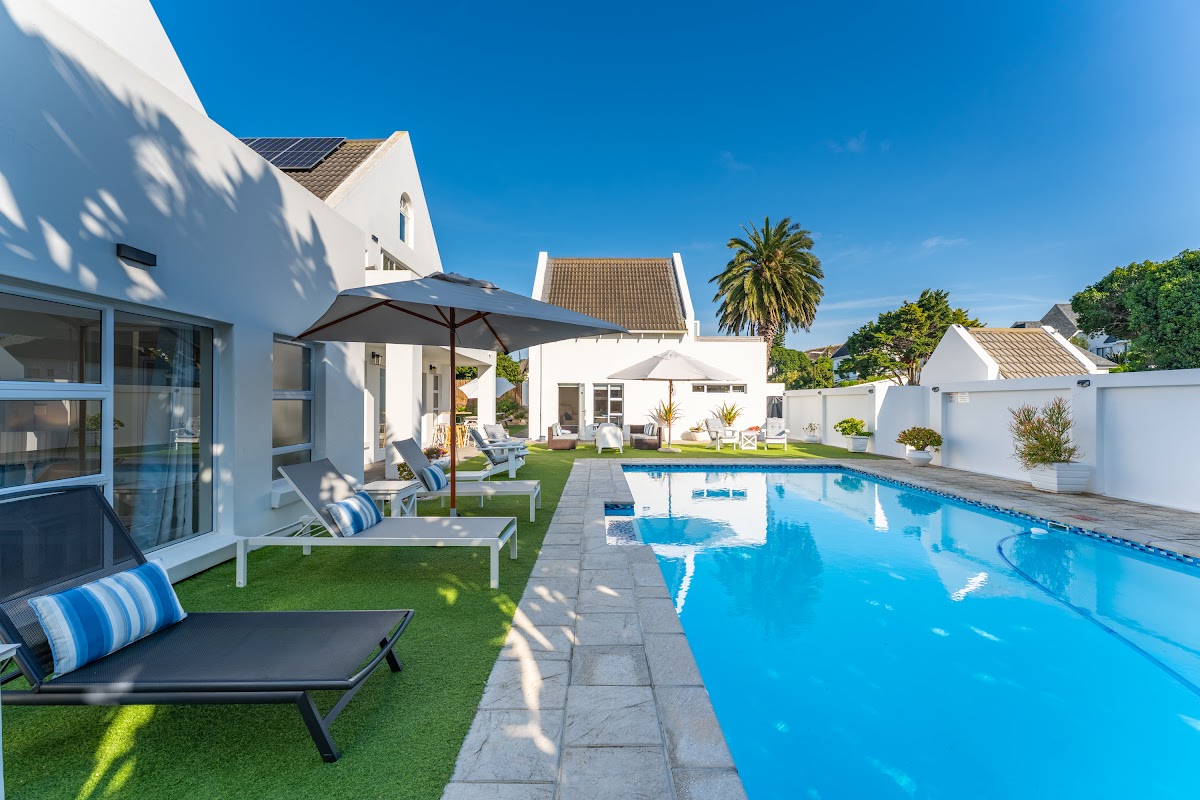 A top class guesthouse for sale in St Francis Bay