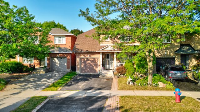 1) Exterior Front (2)