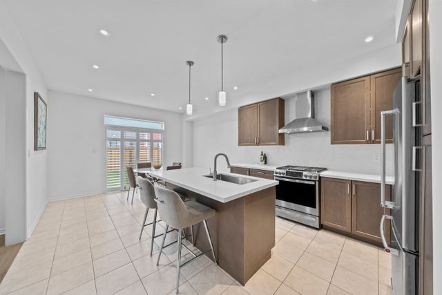 6) KItchen (1)