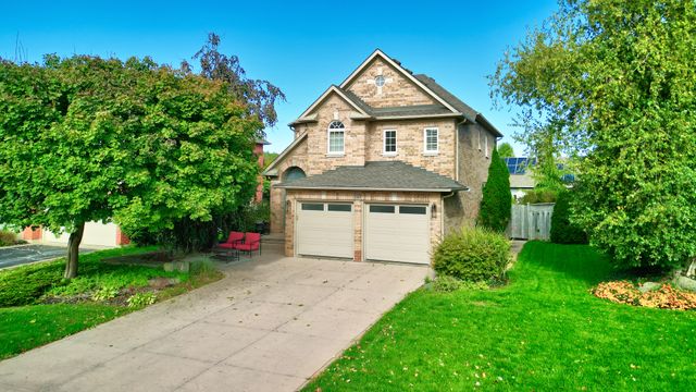 1) Exterior Front (2)