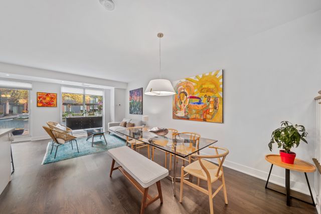 6) Dining Area (1)