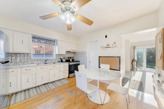 4) Dining & Kitchen (2)