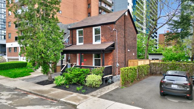 1) Exterior Front (4)