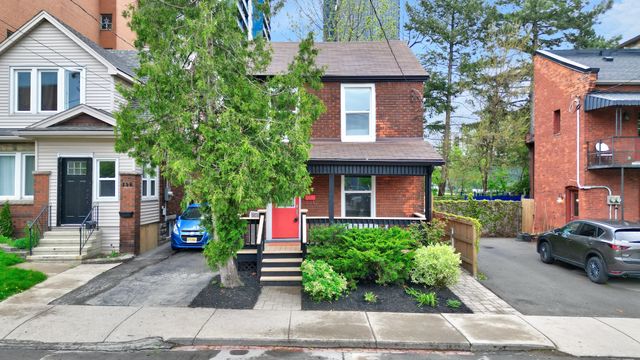 1) Exterior Front (5)
