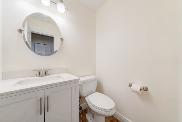 3) Laundry & Bathroom (3)