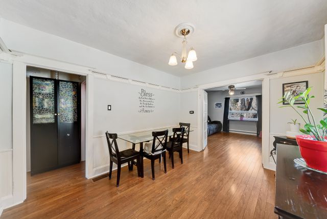 3) Dining Area (2)
