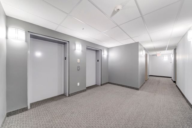 2) Entry Amenities (5)