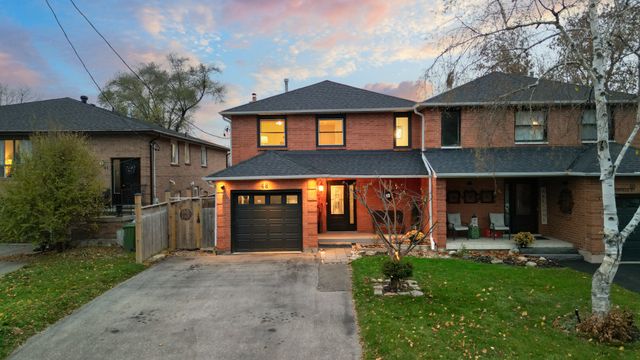 0) Exterior Front (1)
