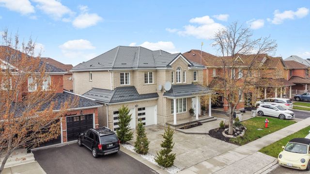 1) Exterior Front (2)