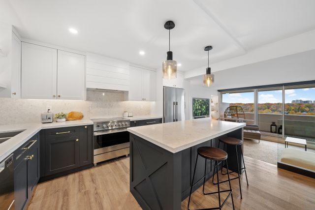 4) Kitchen (2)