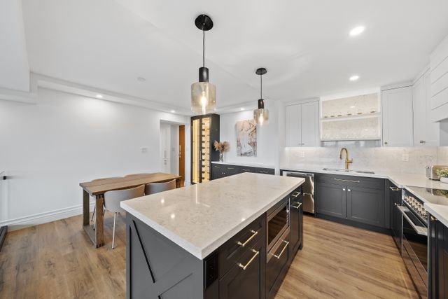 4) Kitchen (5)