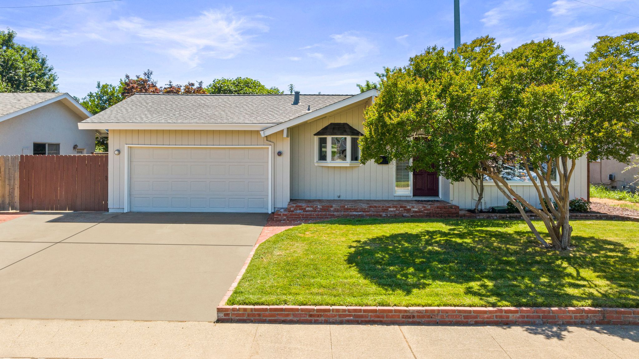 3818 Breuner Ave, Sacramento, CA 95819-001