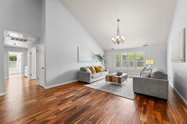 1603 Valley View Ct, Roseville, CA 95661-009
