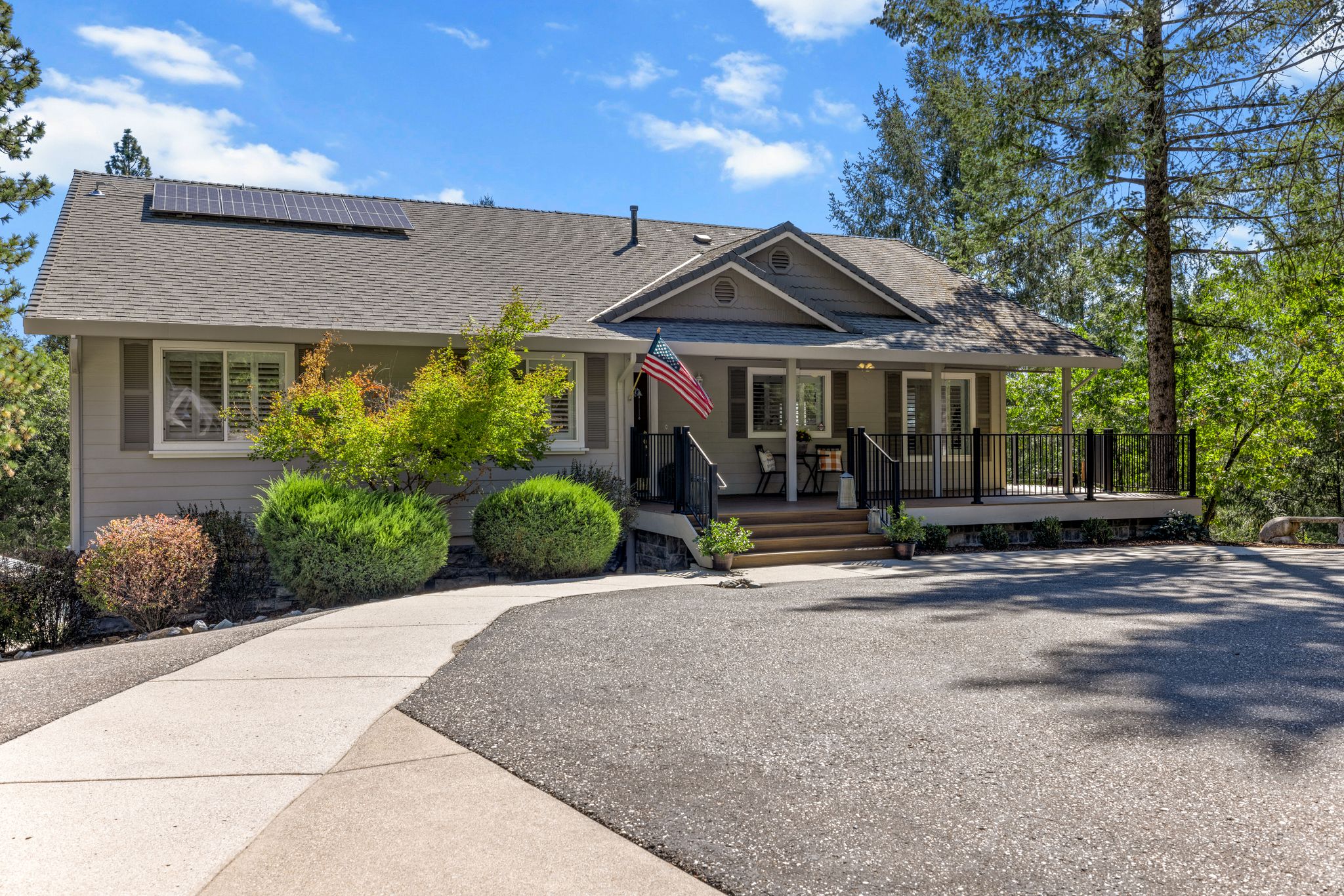 280 Sierra View, Colfax, CA 95713, USA (1)