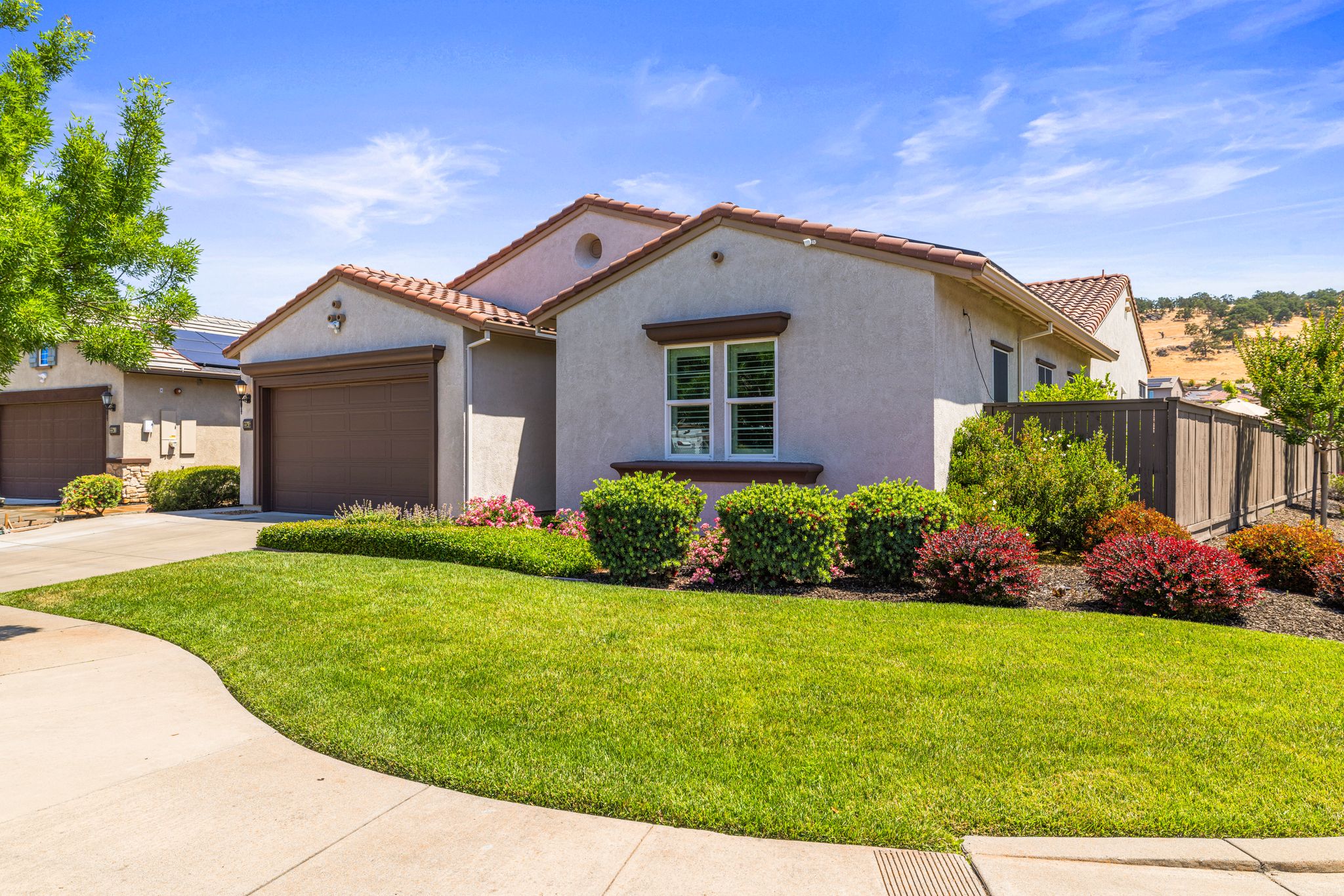 2245 Aiken Way, El Dorado Hills, CA 95762-006