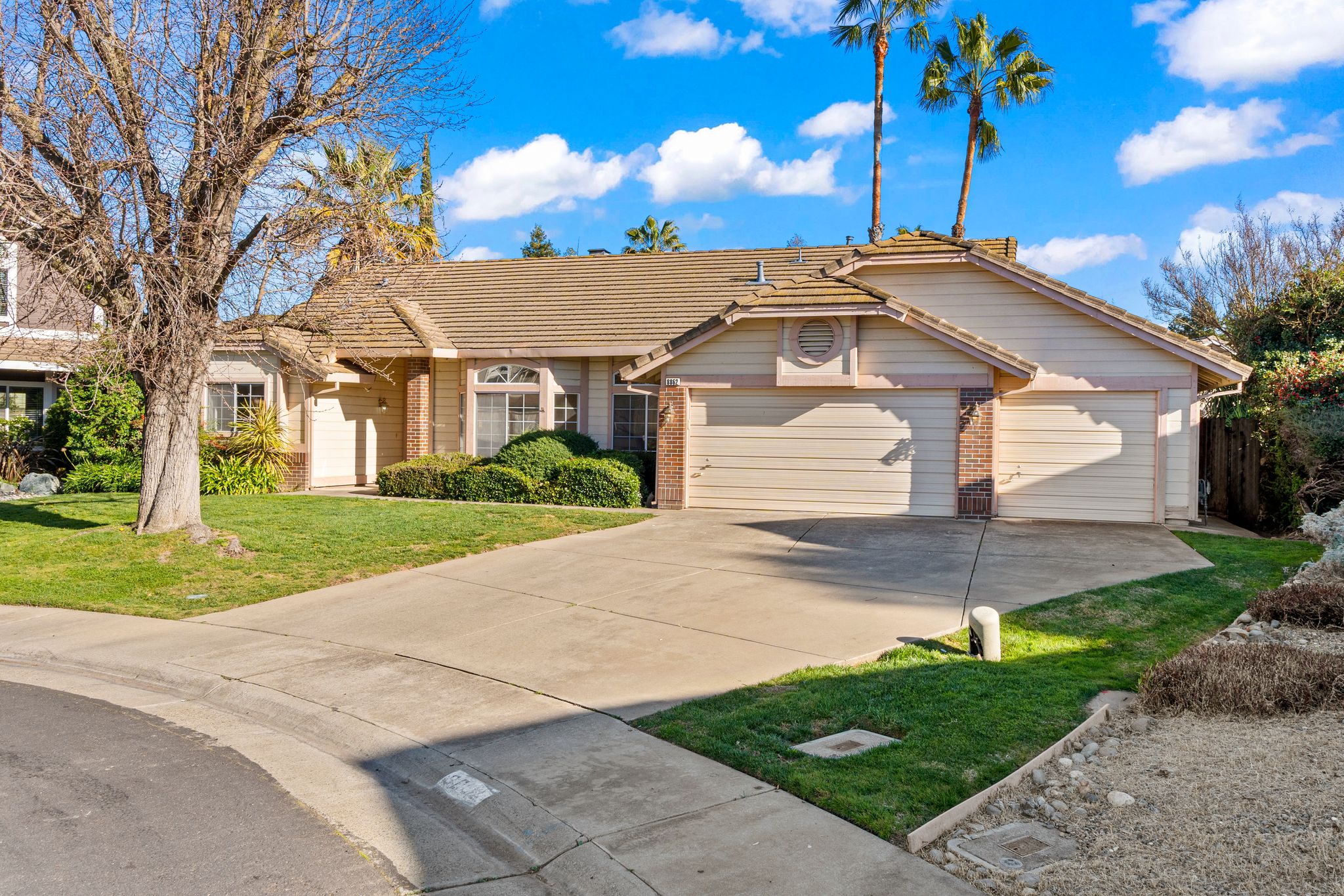 8862 Freemark Way, Elk Grove, CA 95624-006