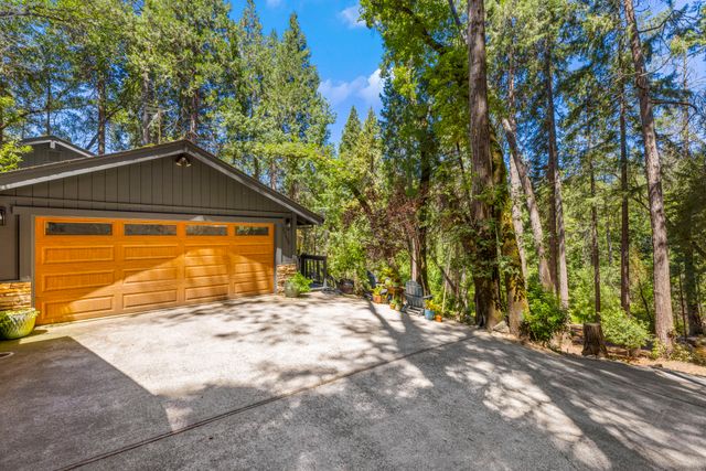 20400 Bellwood Ct, Foresthill, CA 95631-005