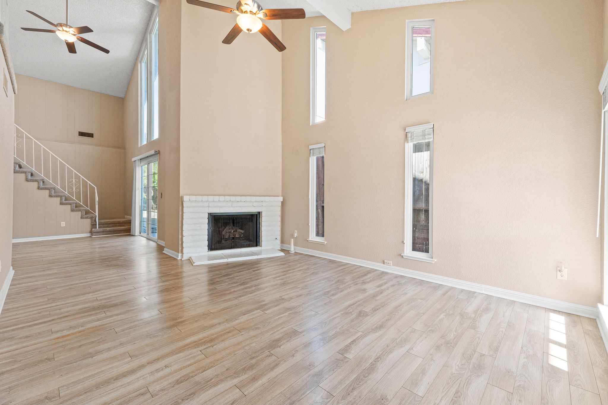 2004 Inglis Way, Roseville, CA 95678-007