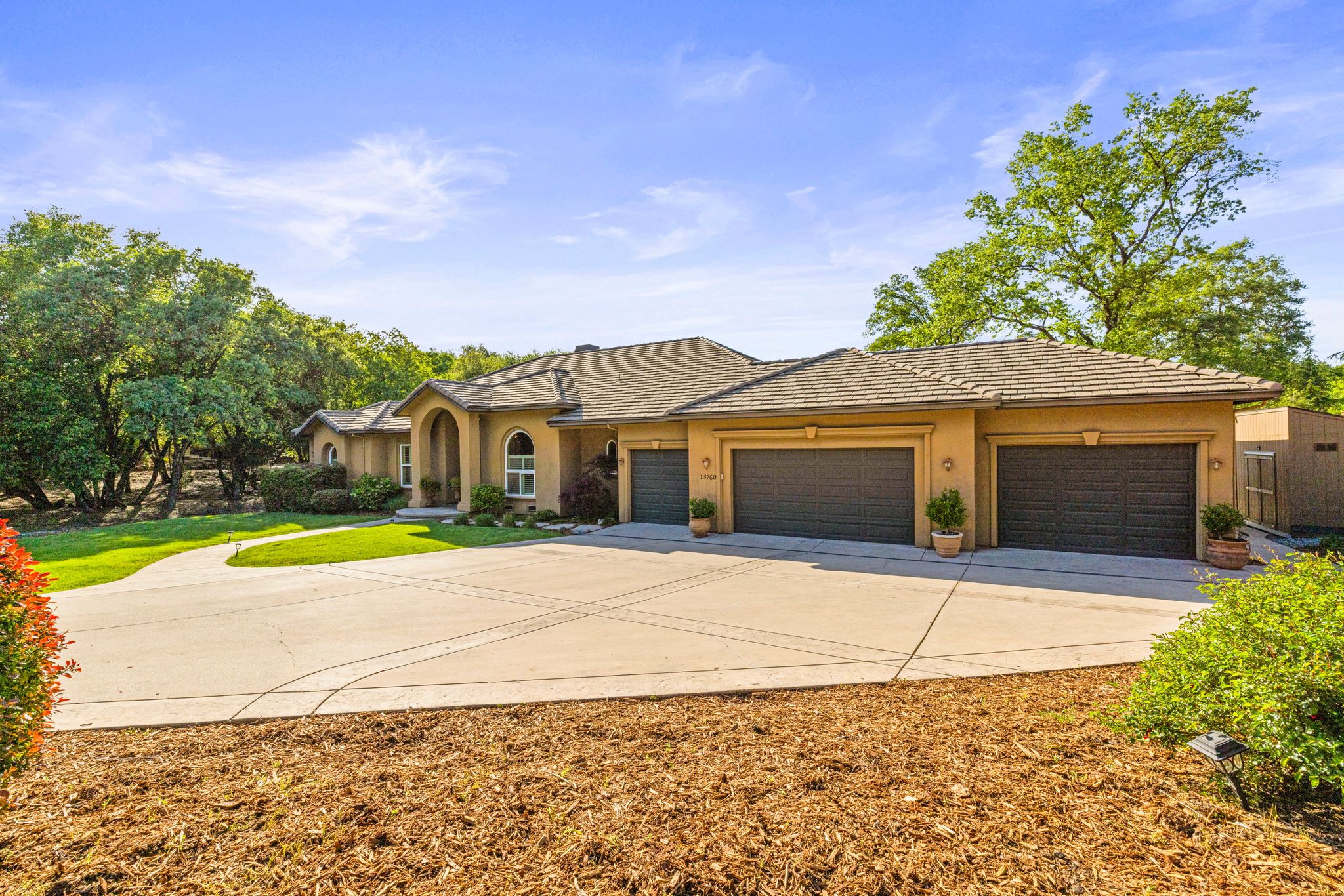 13760 Blackwood Way, Auburn, CA 95602-002