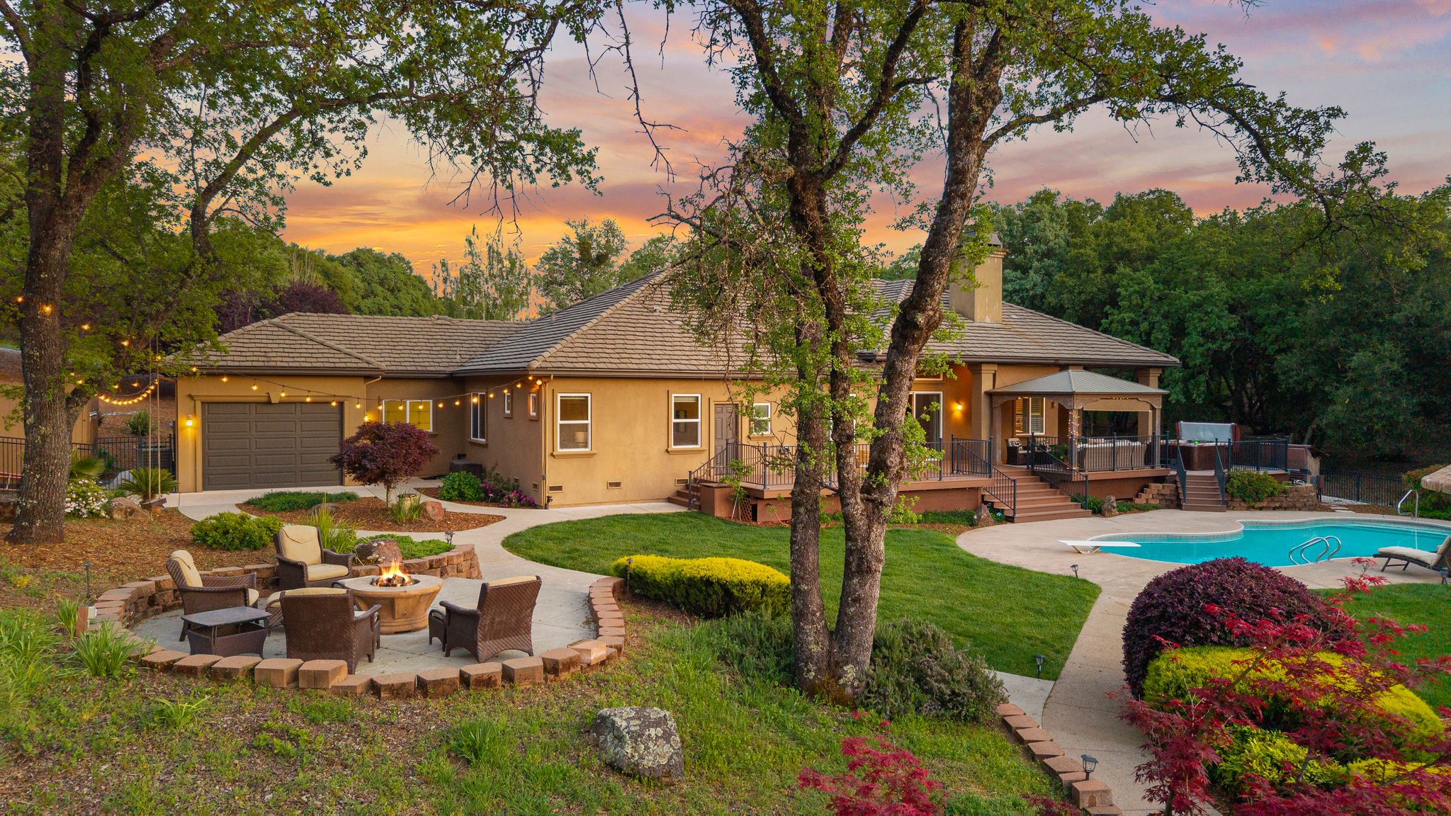 13760 Blackwood Way, Auburn, CA 95602-136
