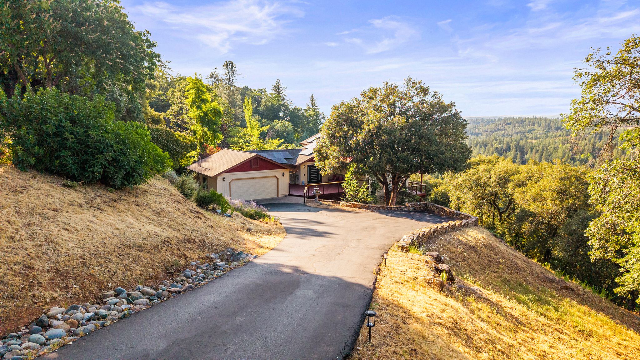3476 Airport Rd, Placerville, CA 95667, USA-001