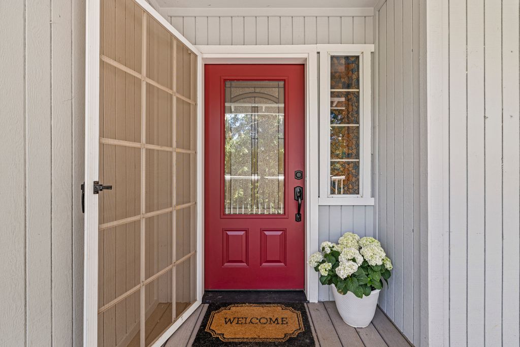12673 Francis Dr, Grass Valley, CA 95949, USA-006