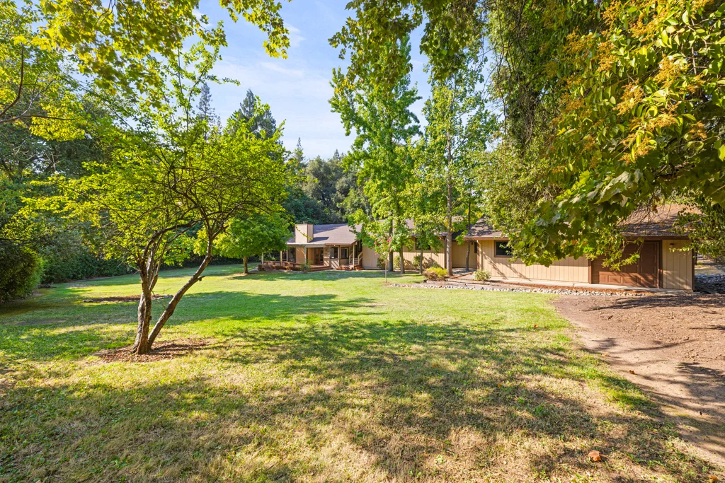 2215 Boyer Dr, Carmichael, CA 95608, USA-001