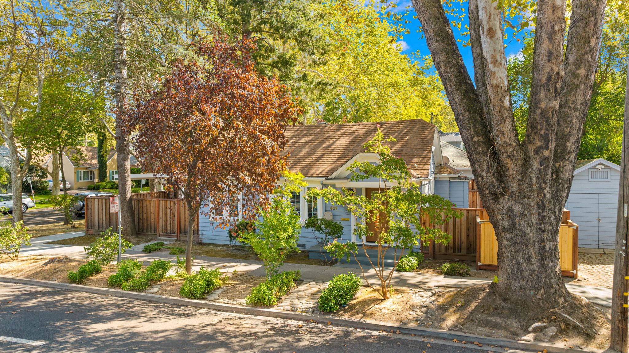 401 Alhambra Blvd, Sacramento, CA 95816-003