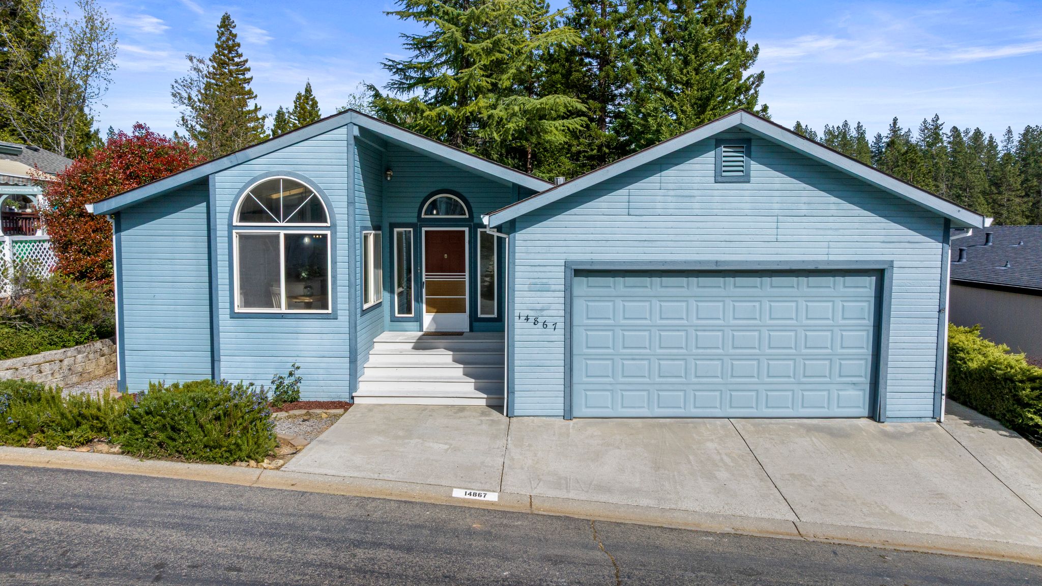 14867 Hidden Rock Dr, Grass Valley, CA 95949-001