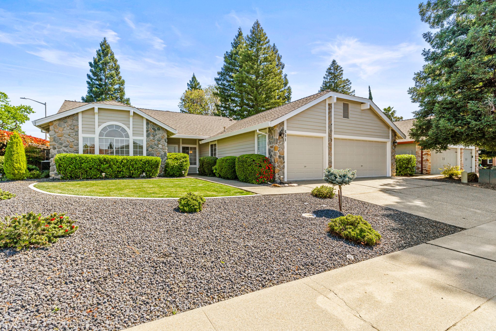 601 Serene Ct, Roseville, CA 95678-005