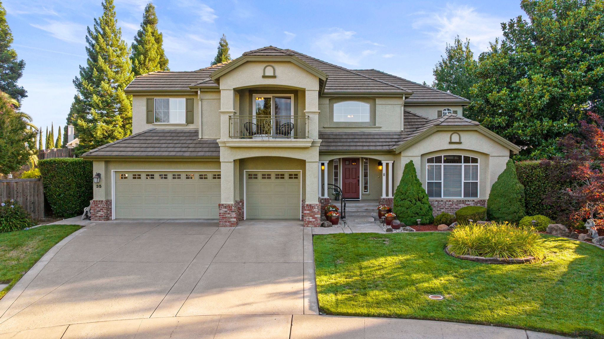 35 Legacy Ct, Roseville, CA 95678, USA-003