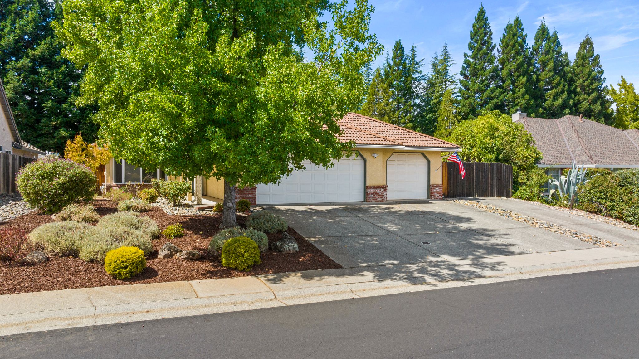 2507 Sullivan Dr, Auburn, CA 95603, USA-002